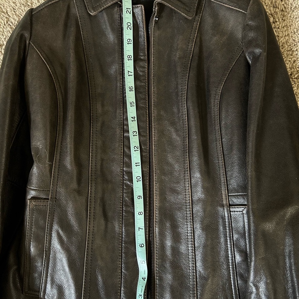 Eddie Bauer Women’s XS full grain leather jacket - Picture 9 of 11